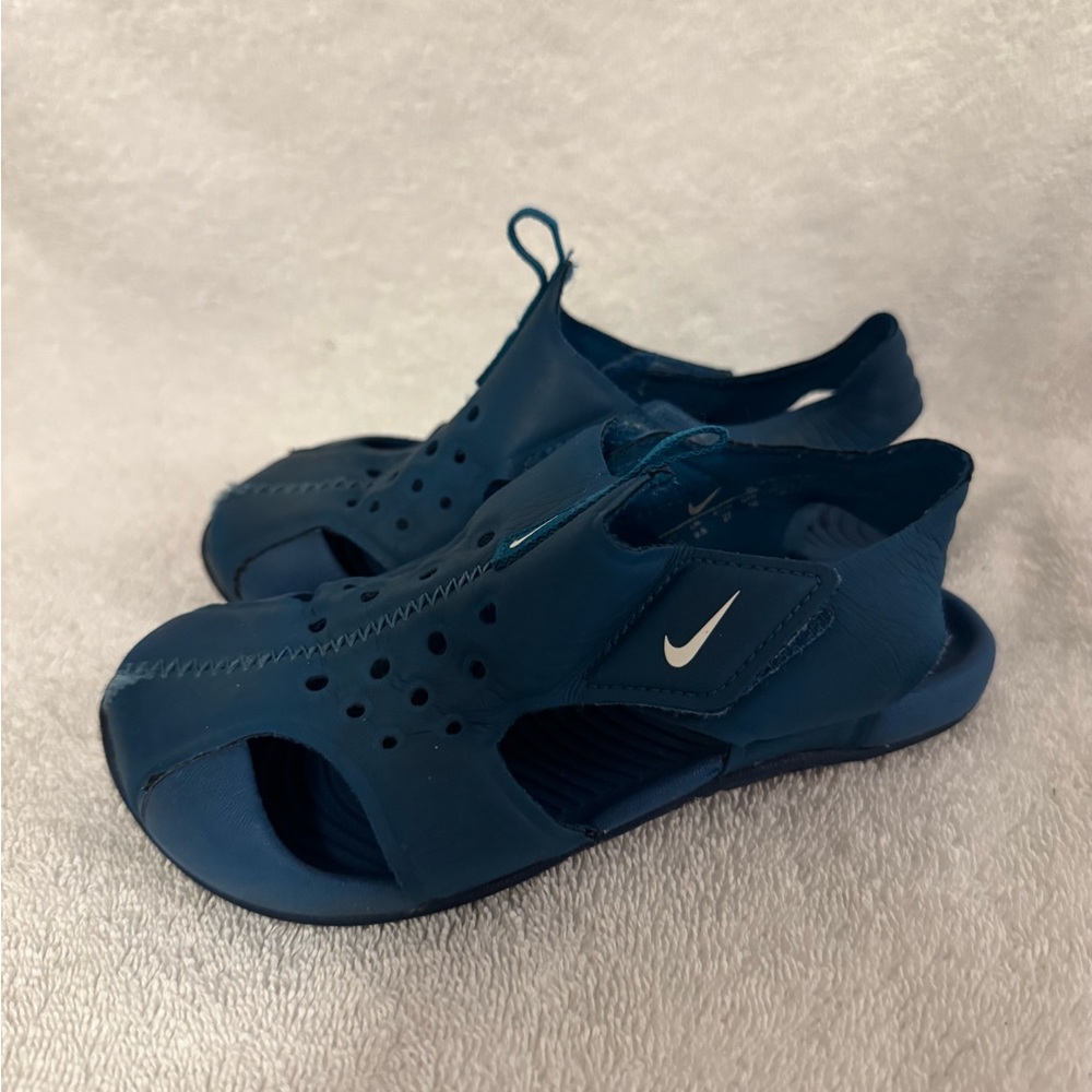 Nike Kids Navy Blue Sandals